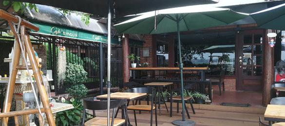 Café Sinouk Saynamkhong - The best coffee terrace in Vientiane